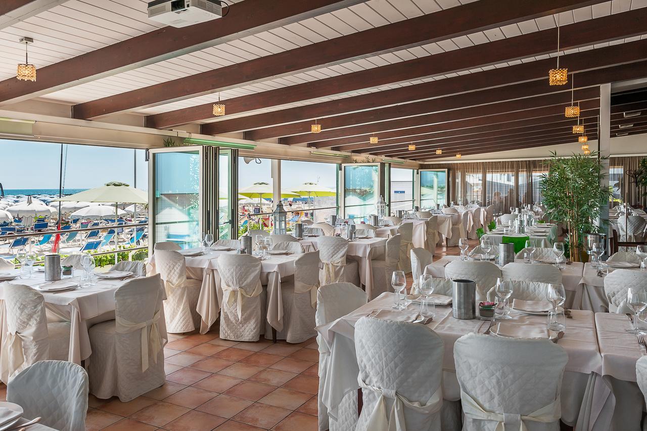 Hotel Villa Corallo San Benedetto del Tronto Exterior photo