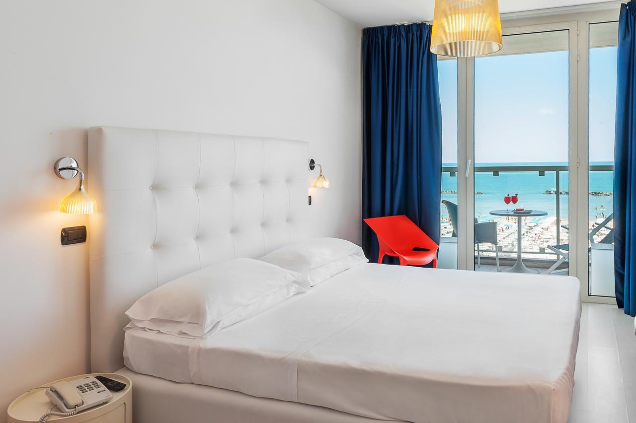 Hotel Villa Corallo San Benedetto del Tronto Exterior photo